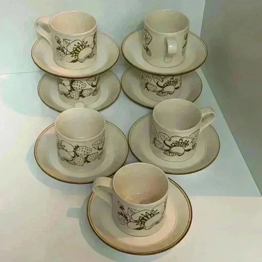 7 cup and saucer sets (14 pcs) Staffordshire Kiln Craft Bramble stone ware